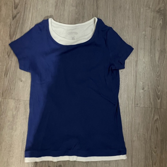Northern Reflections Tops - 3/$15 Women's Blue and White Top